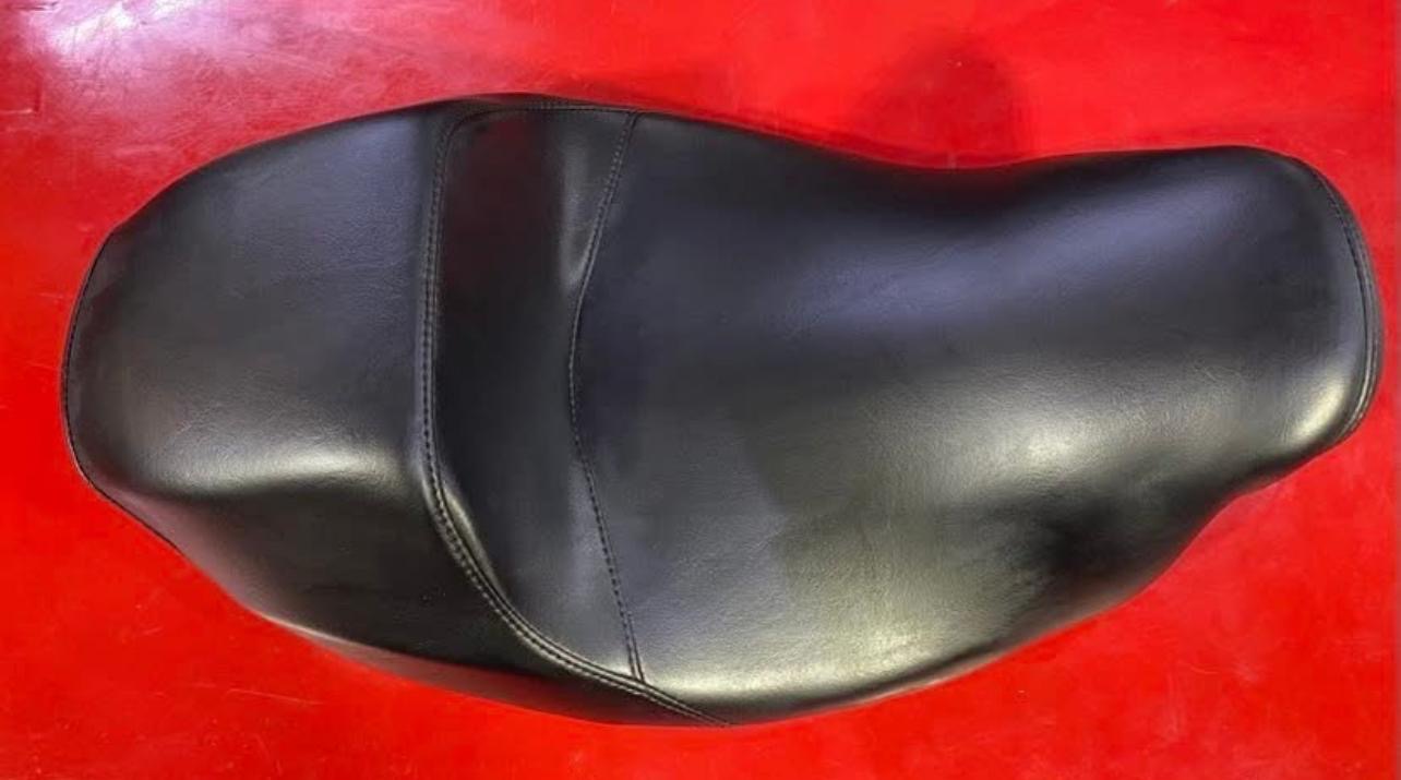 2022 Harley Davidson Road Glide Special SOLO seat