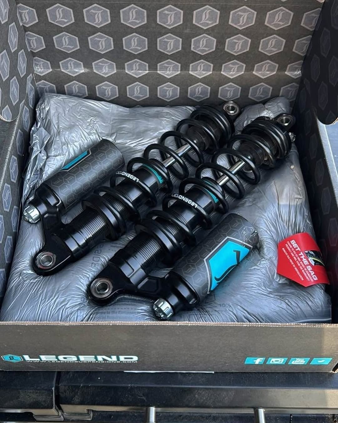 Rear legends suspension