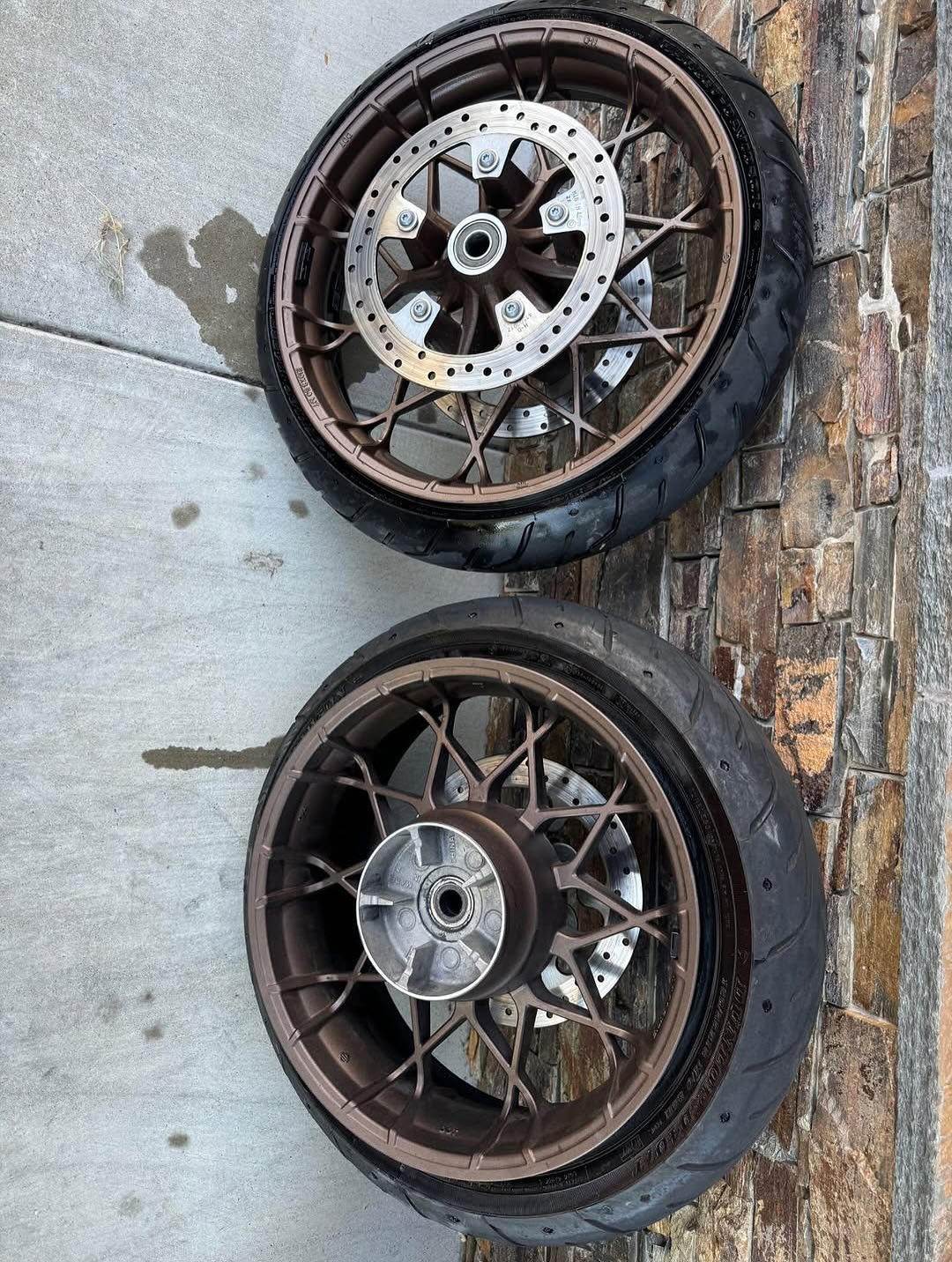 Road glide wheels