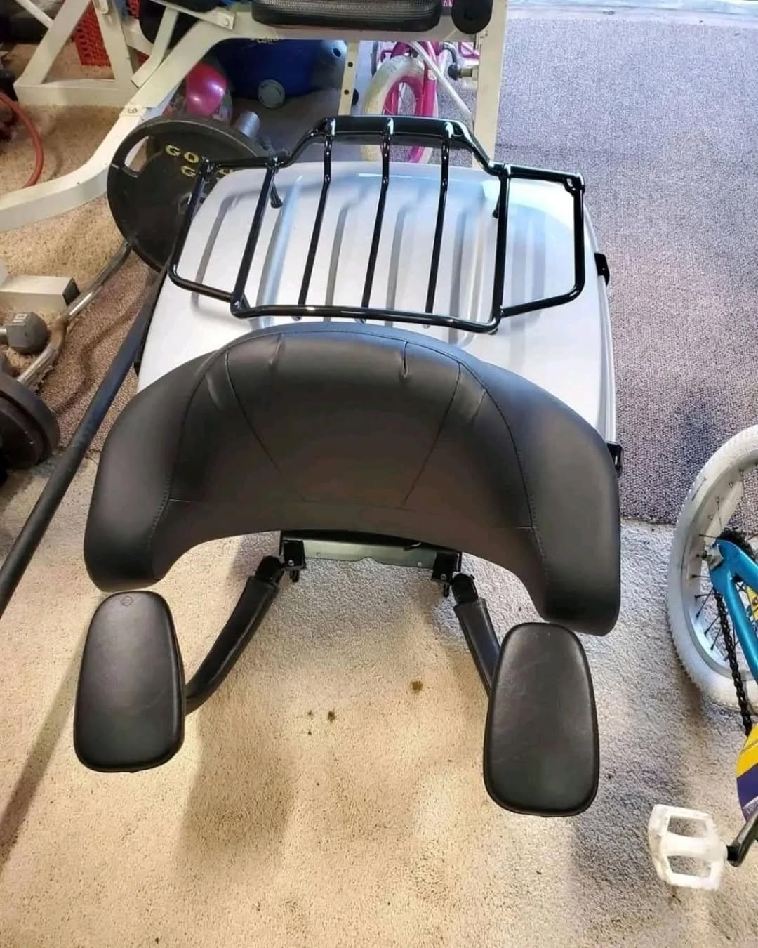 Detachable Tour Pack