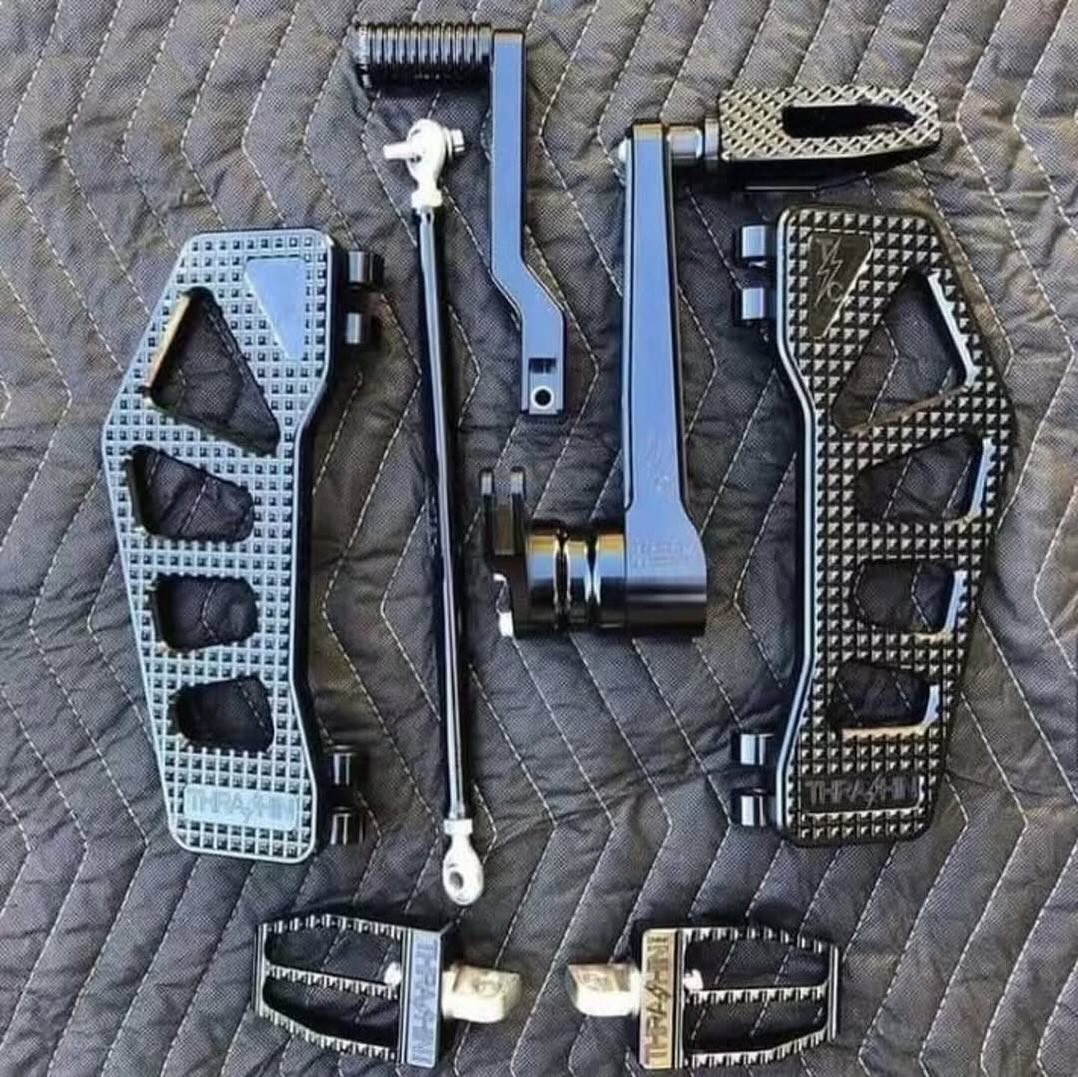 Thrashin Supply Apex Floorboards for Harley