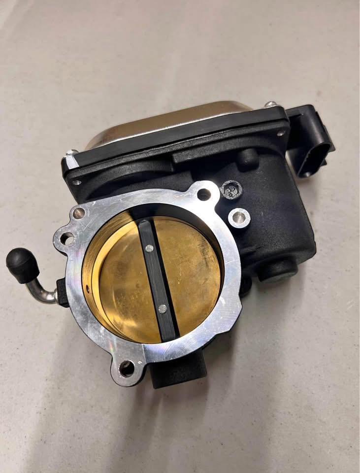 Harley Screamin Eagle Mikuni 64mm throttle