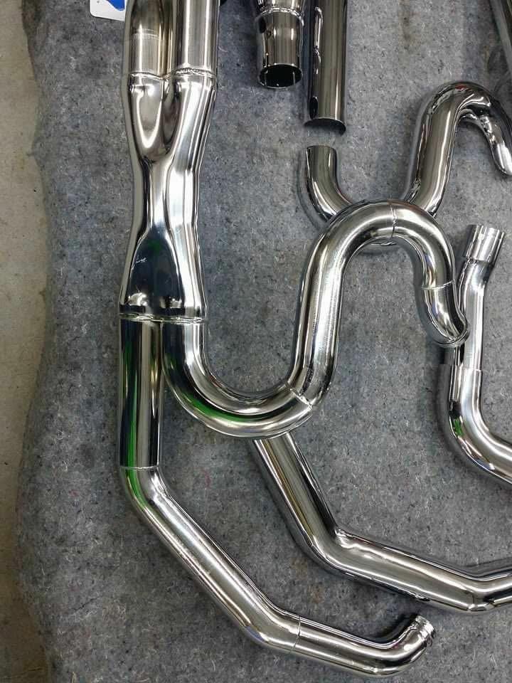 8d542bb7-51e3-41f8-b464-386669b72233 M8 Touring Full Chrome Performance Exhaust
