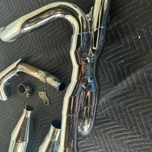 M8 Touring Full Chrome Performance Exhaust 9 9f4cd1b7 6b07 456c 8ebe 469985d75342